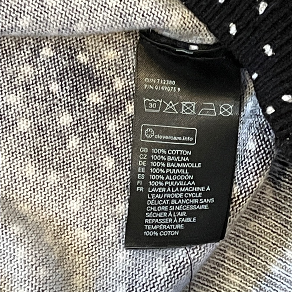 H&M Black and White Knit Sweater Cardigan Size Small - Picture 3 of 6